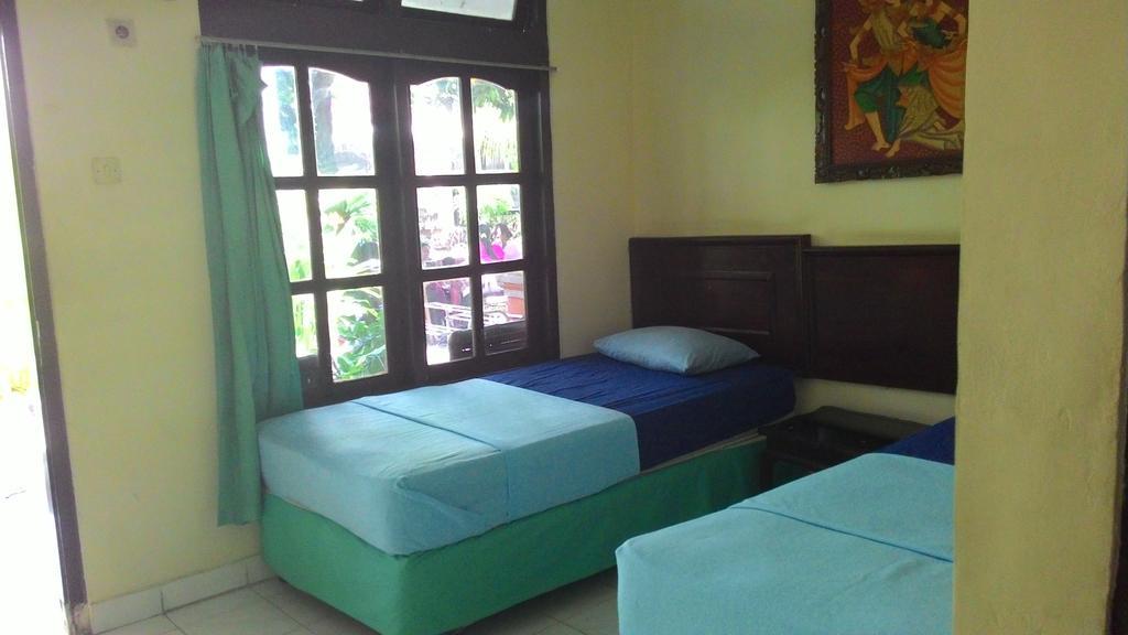 Mahendra Beach Inn Kuta Lombok Eksteriør bilde
