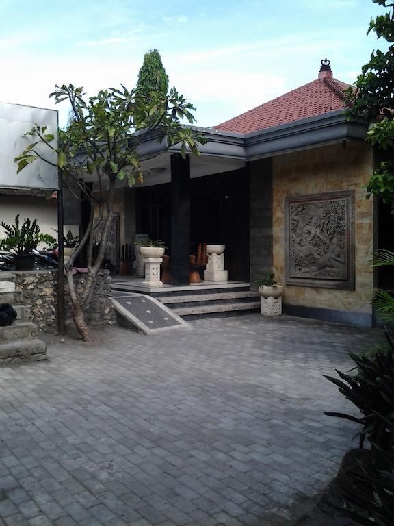 Mahendra Beach Inn Kuta Lombok Eksteriør bilde