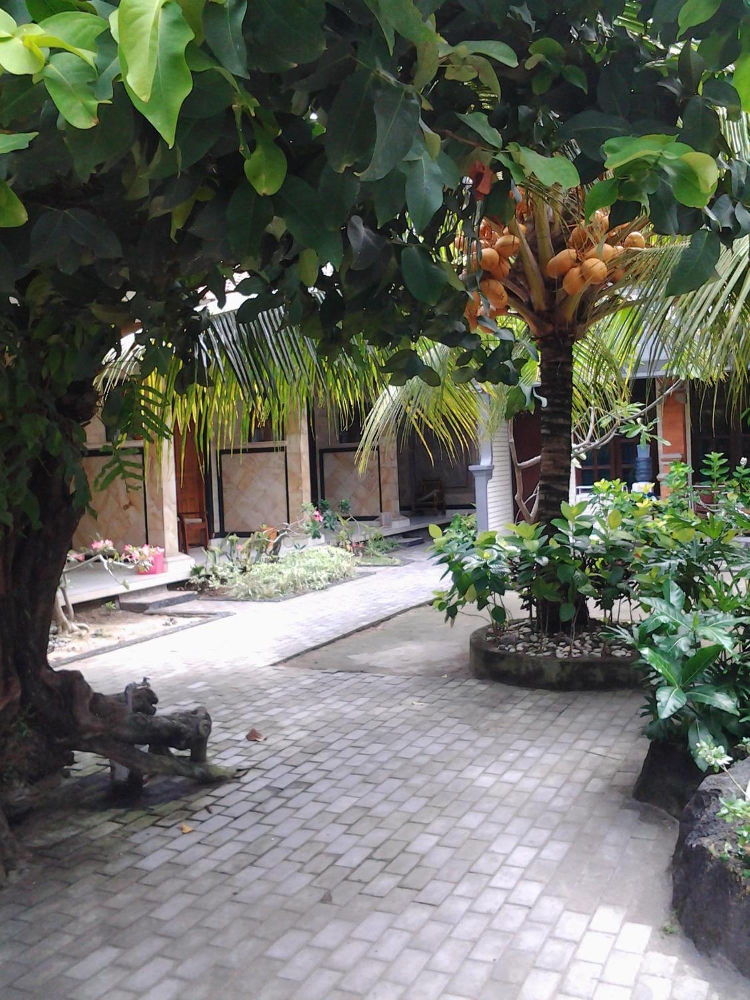Mahendra Beach Inn Kuta Lombok Eksteriør bilde
