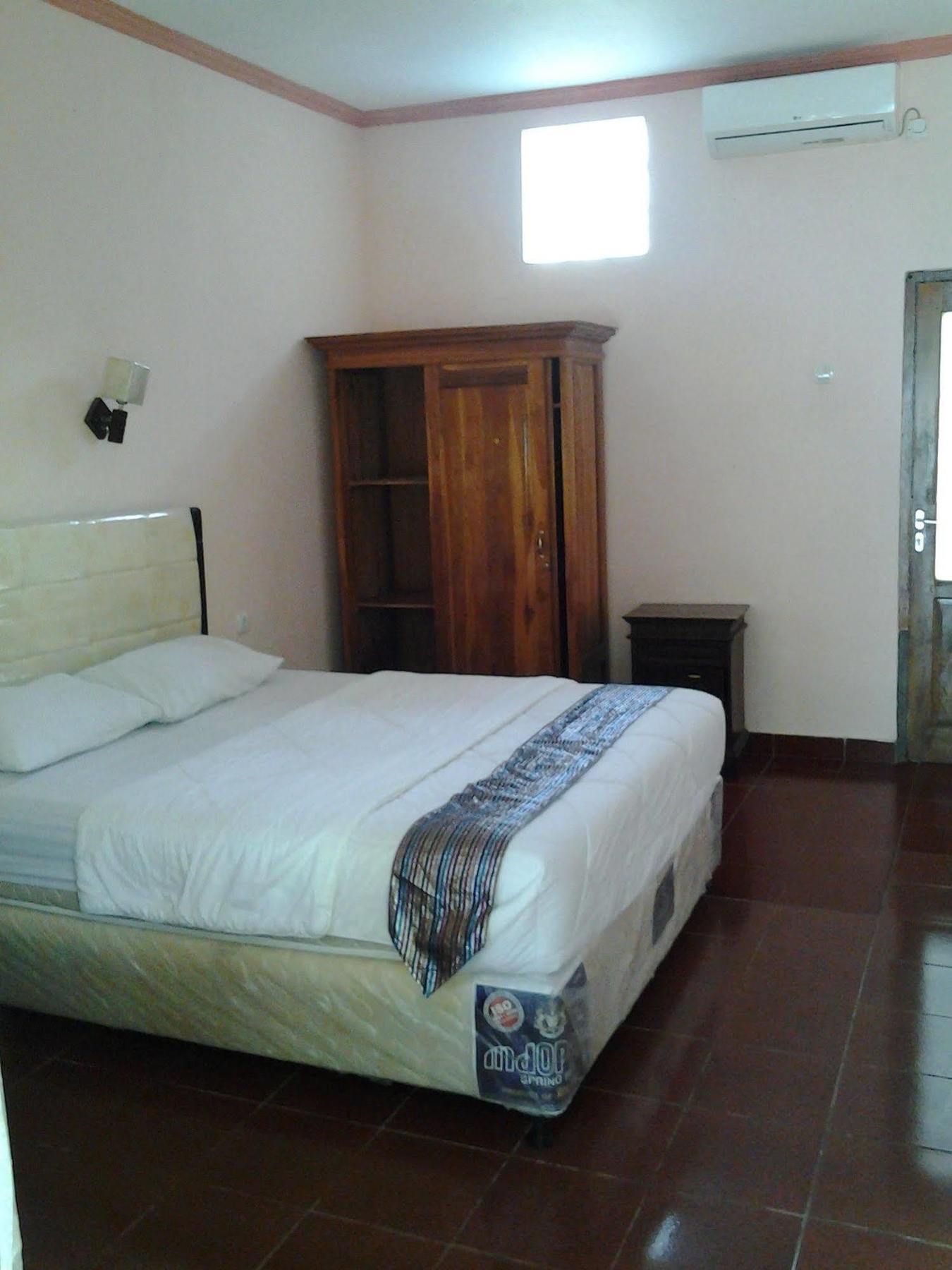 Mahendra Beach Inn Kuta Lombok Eksteriør bilde