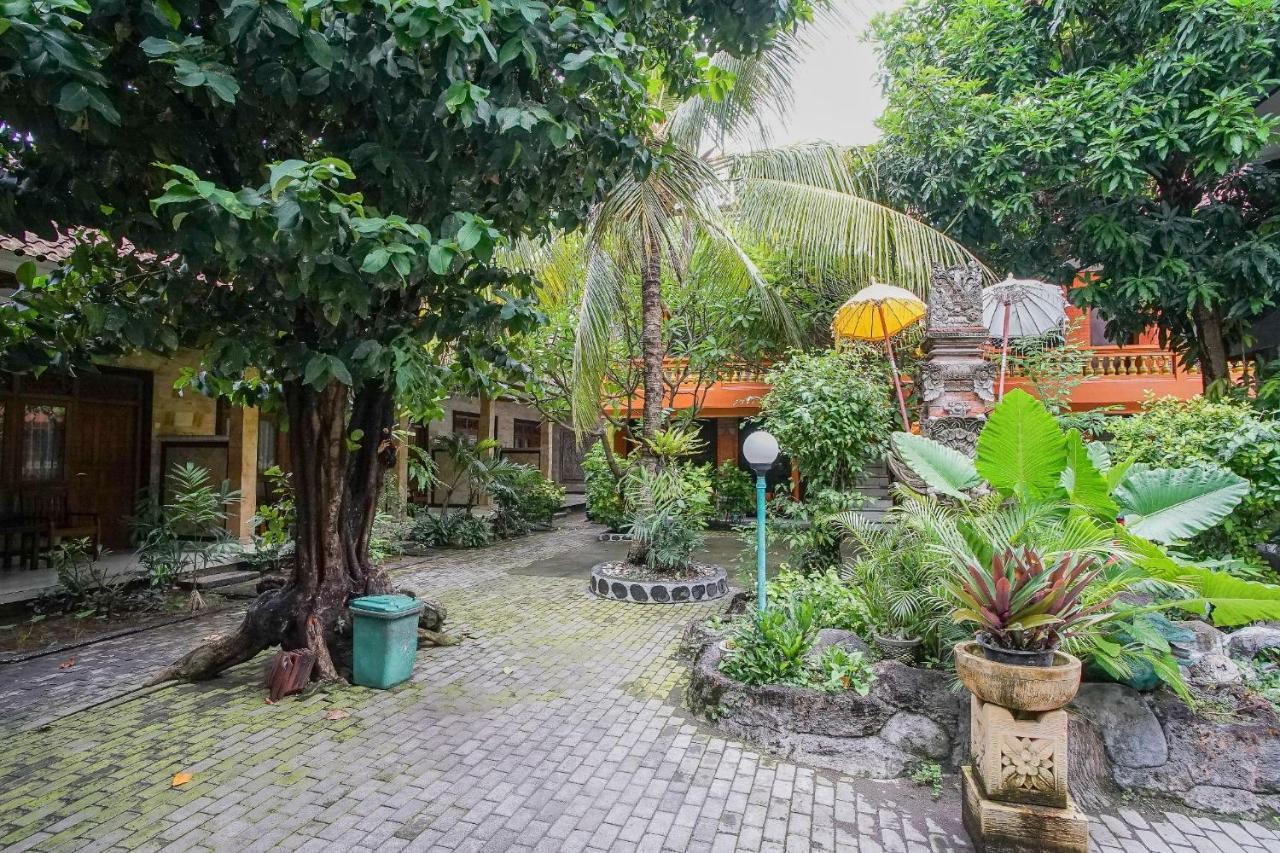 Mahendra Beach Inn Kuta Lombok Eksteriør bilde